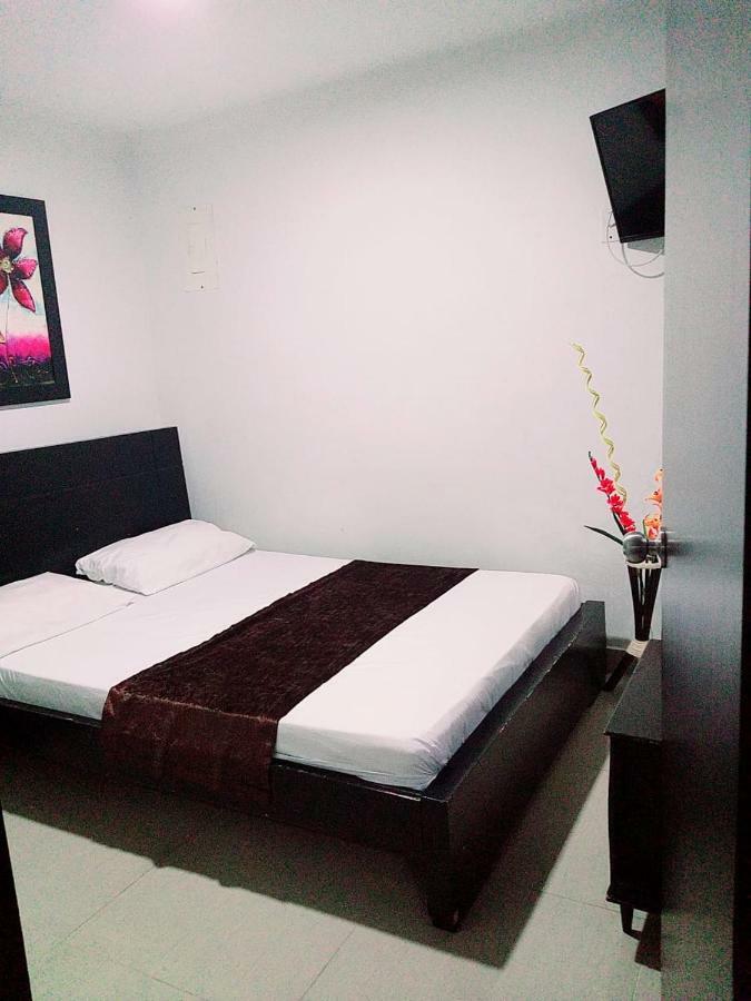 Hotel Bulerias 33 Medellín Exteriér fotografie